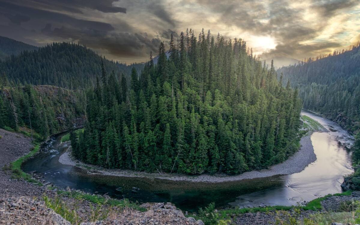 Close To Hiawatha Tr And Biking With Hot Tub Wallace Buitenkant foto